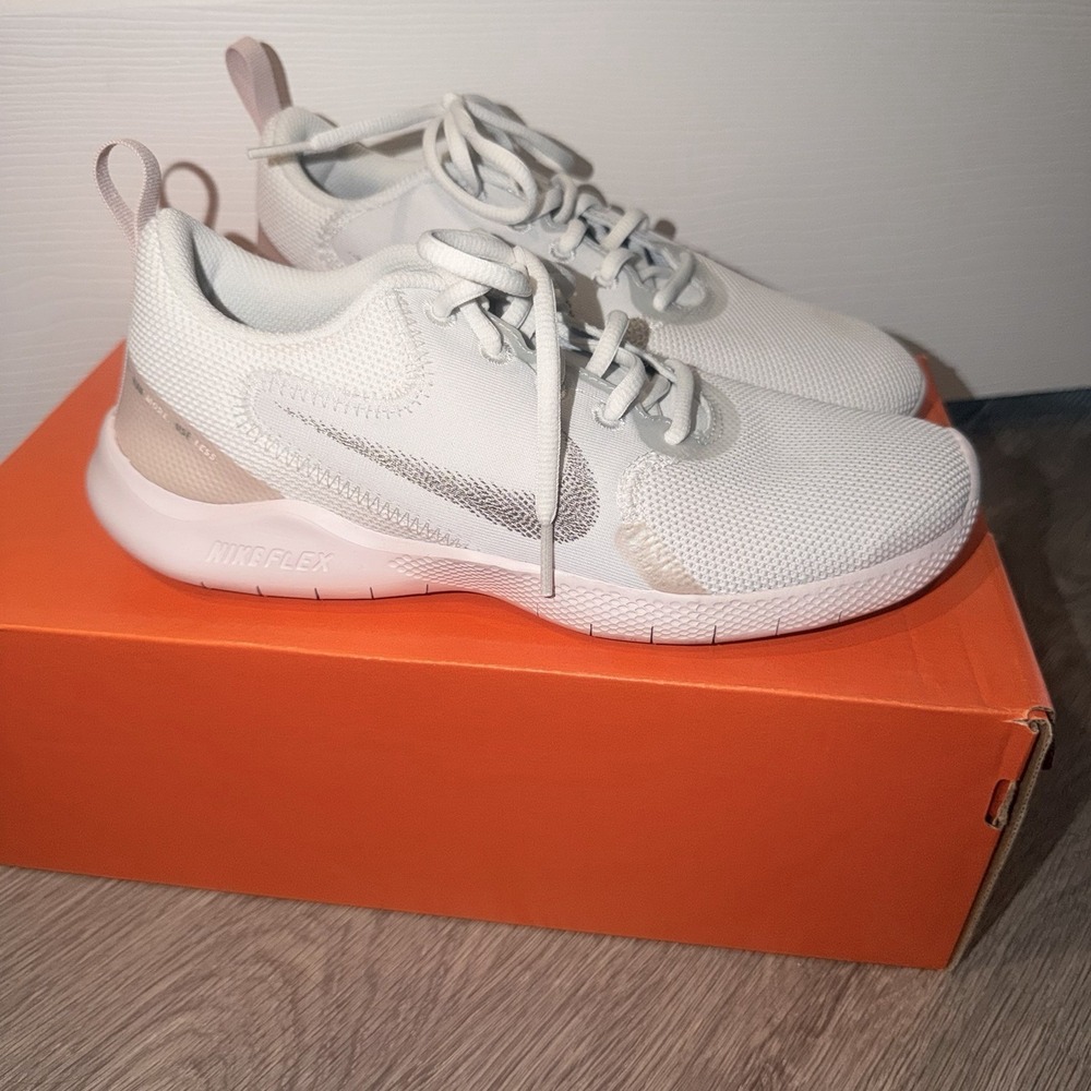 Nike Womens Flex Experience Run 10 Photon Dust Pink CI9964-003 7.5